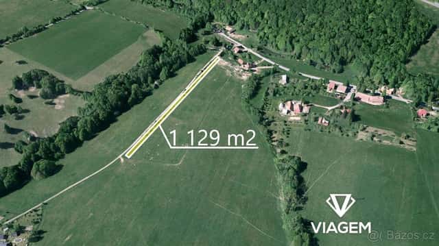 Pole 1 129 m², okres Uherské Hradiště