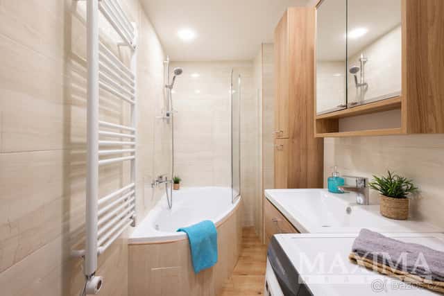 Byt 3+kk o ploše 79 m2 - Praha, Libeň, Praha 10