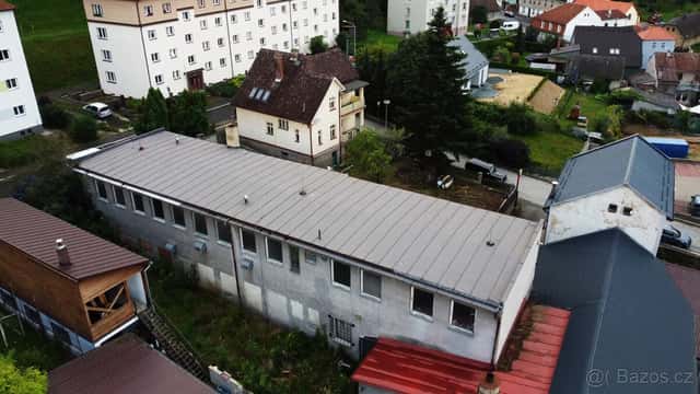 Na prodej komerční objekt v centru(1.050 m2),Ledeč nad Sáz., okres Havlíčkův Brod