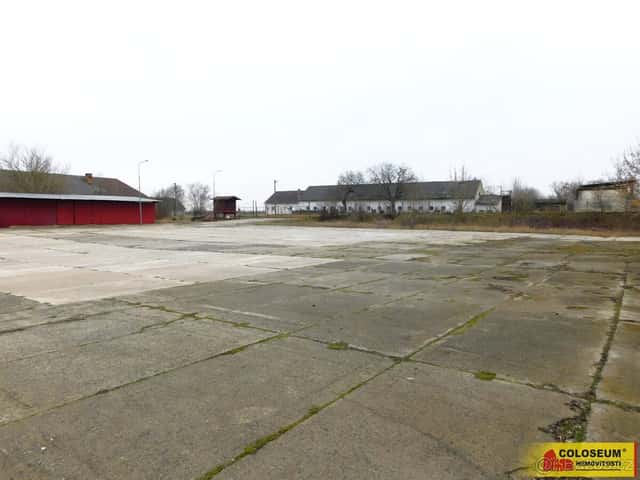 Těšetice, pronájem venkovní skladovací plochy, 3 500 m² - ko, okres Znojmo