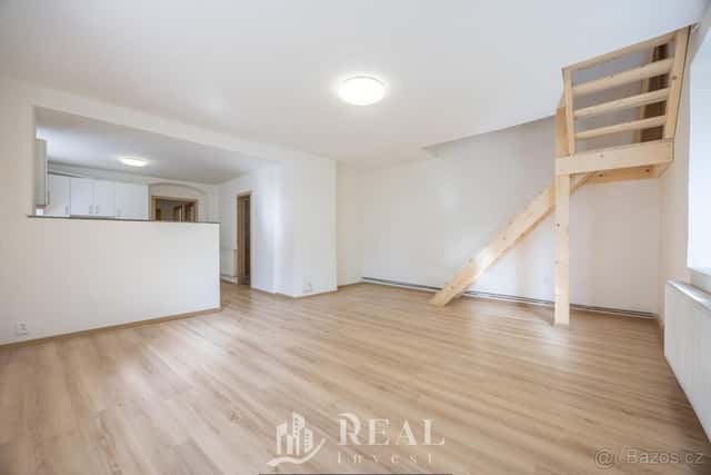 Prodej, rodinný dům 3+kk, 483 m2, Chožov, okres Louny