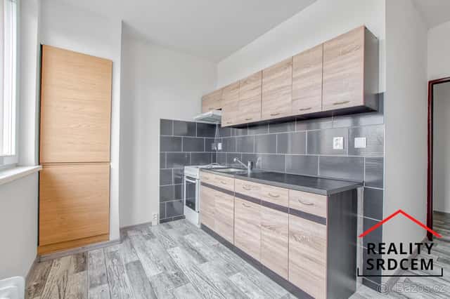 Pronájem bytu 2+1 s balkonem, 56m2 , ul. Výškovická, Ostrava, okres Ostrava-město