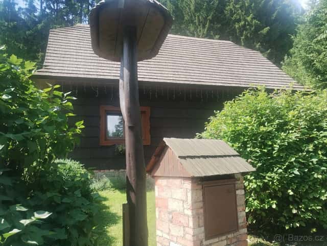Rodinný dům ve Velkých Karlovicich, okres Vsetín