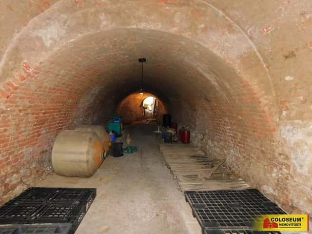Miroslav, sklep 89 m2 - vinný sklep, ev.č. I4288Z007, okres Znojmo