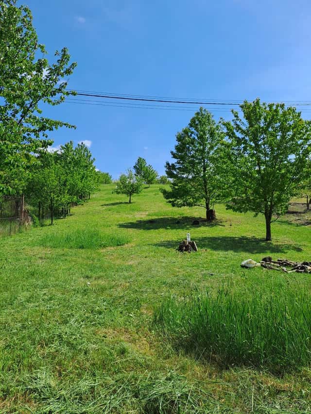 Zahrada 1900m2 Hustopeče, okres Břeclav