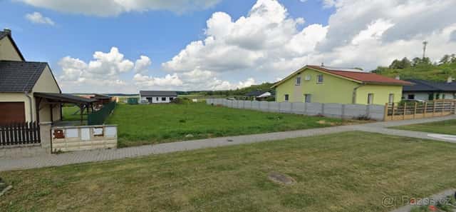 Stavební pozemek 937m2, Žíželice okr. Kolín, okres Kolín