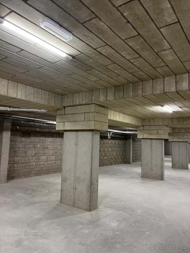 Pronájem garážového stání Triangl, okres Plzeň-město