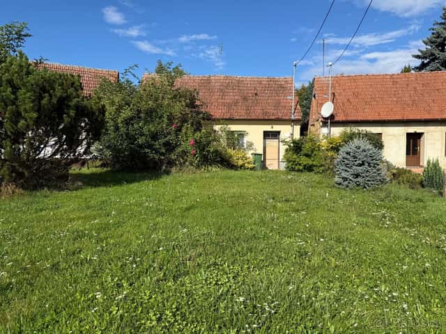 RD se zahradou, Zvonovice, okres Vyškov