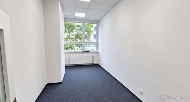 PRONÁJEM KANCELÁŘE V PRAZE 2–KARLOVO nam. za 8 803 vcetne, Praha 2