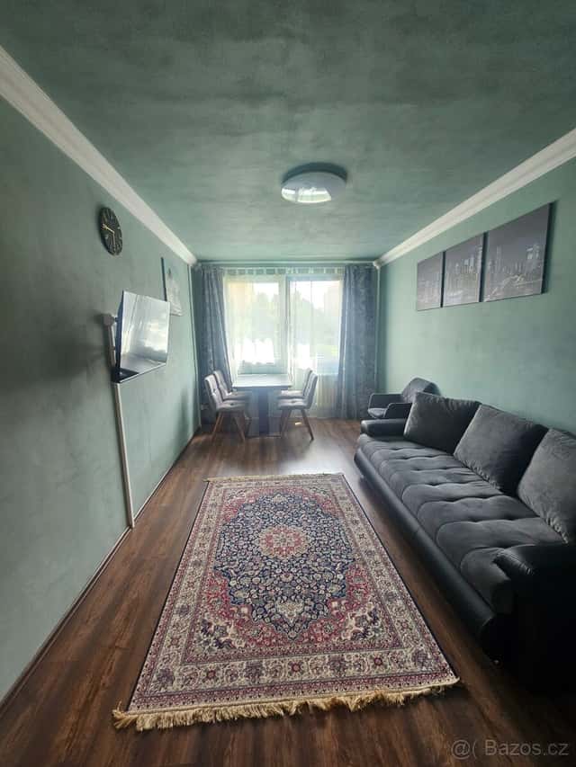 2+kk bez provize, Praha 10