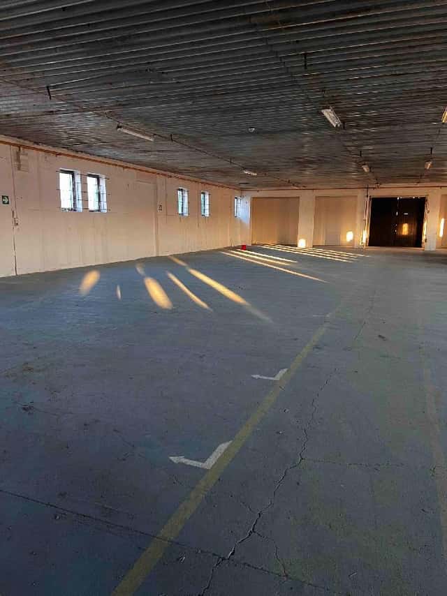 Pronájem haly 1200 m² v Moravanech u Brna, Brno venkov, okres Brno-venkov