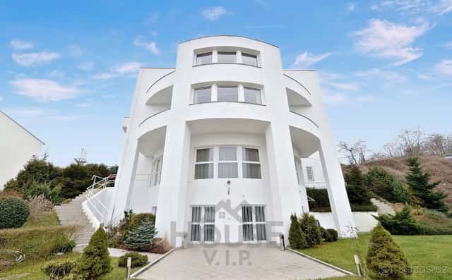 Pronájem vily, 839 m², Praha 5 - Smíchov., ev.č. 01338, Praha 5