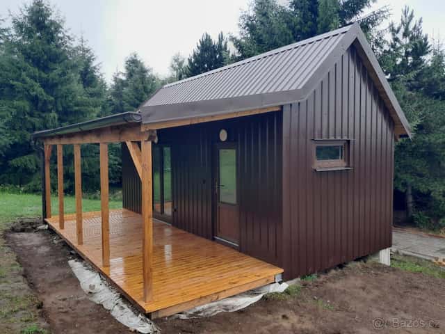 Zahradni domek s terasou., okres Chrudim