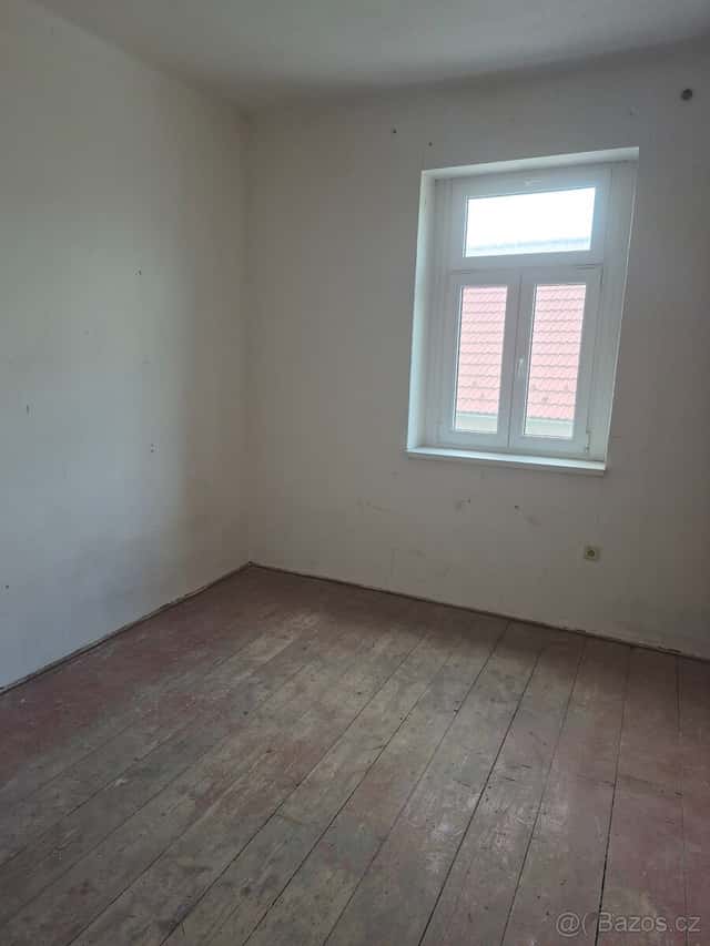 Pronájem skladu 25m2 Strančice, Praha-východ, okres Praha-východ