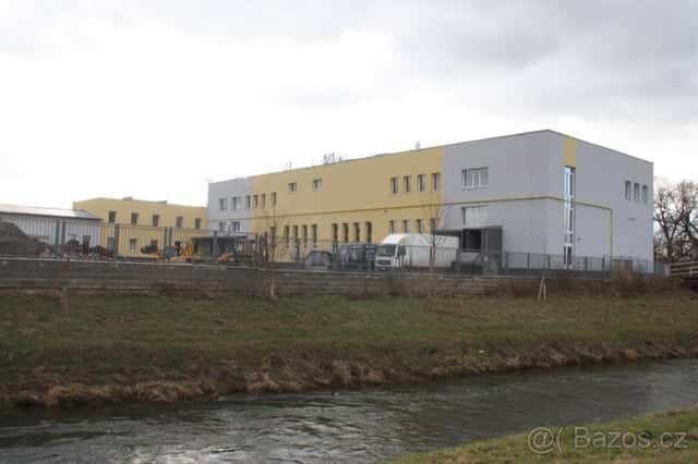 Pronájem skladových a výrobních prostor, okres Česká Lípa