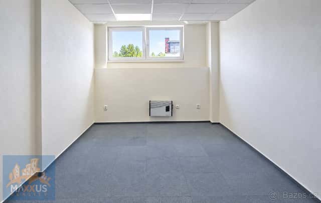 Pronájem kanceláře 22 m², Praha 9 - Horní Počernice, Ve Žlíb, Praha 9