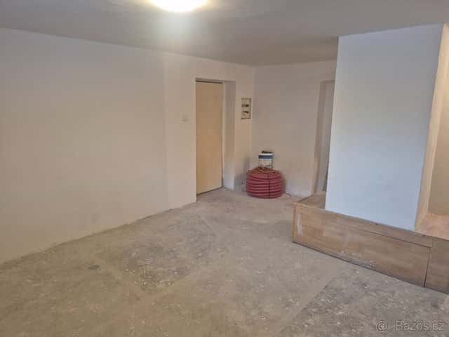 Pronájem skladu 25m2 Praha 4 Michle, Praha 4