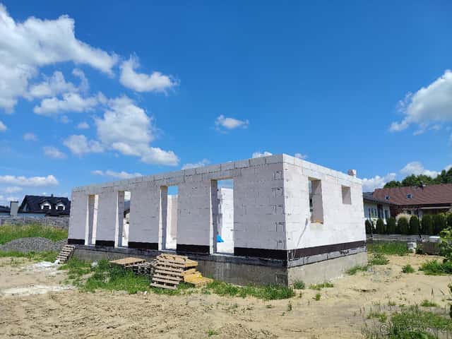 Prodej hrubé stavby rodinného domu 3KK, pozemek 1100 m², okres Ústí nad Orlicí