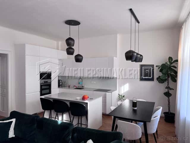 Pronájem, luxusní byt 2+kk, 80 m², ul. Lupáčova, Praha 3 – Ž, Praha 3