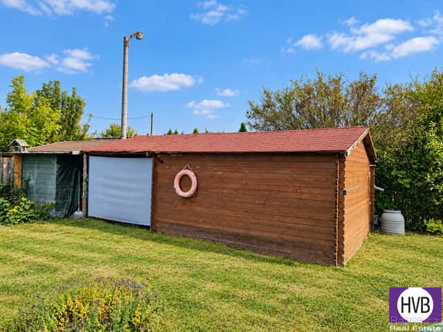 Pronájem dvou chatek 29 m2, pozemek 204 m2, Hostivař, Praha, Praha 10