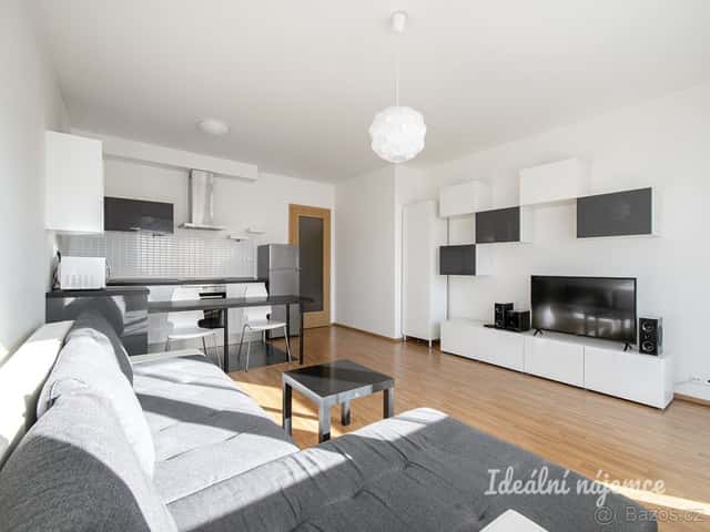 Pronájem bytu 1+kk, Matějkova, Libeň, 21900 Kč/měs, 42 m2, Praha 9