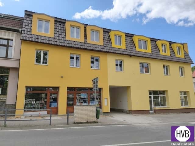 Prodej obchodního prostoru, Papírnictví 40m2, Černošice, okr, okres Praha-západ