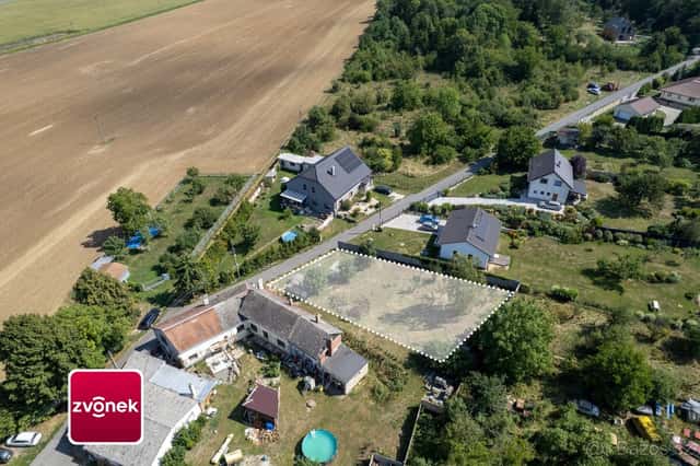 Prodej stavebního pozemku 800 m², Kroměříž - Těšnovice, okres Kroměříž