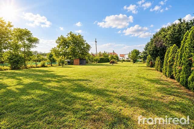 Prodej stavebního pozemku 1 199 m², Staré Město, ev.č. 02249, okres Uherské Hradiště