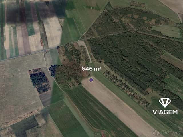 Pole 646 m², okres Pardubice