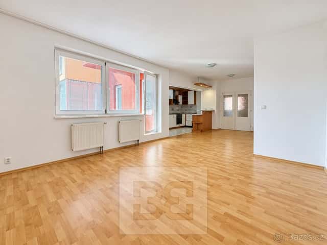 Pronájem bytu 2+kk 69 m², Zlín, ev.č. N08326, okres Zlín