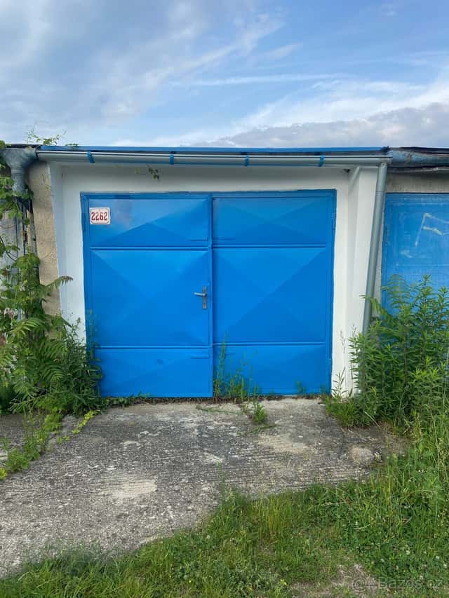 ✅ PRONÁJEM GARÁŽE HODONÍN, okres Hodonín
