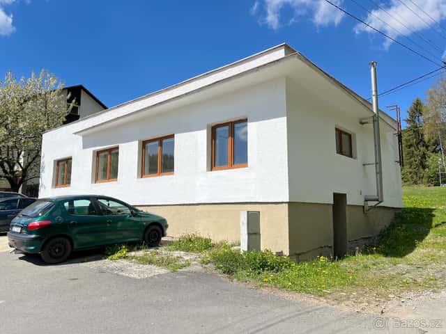 Investiční objekt - podnikání / bydlení – Prostřední Bečva, okres Vsetín