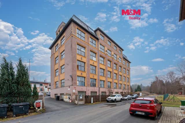 Prodej nájemního domu, 2400 m², Aš, ul. Kotkova, okres Cheb