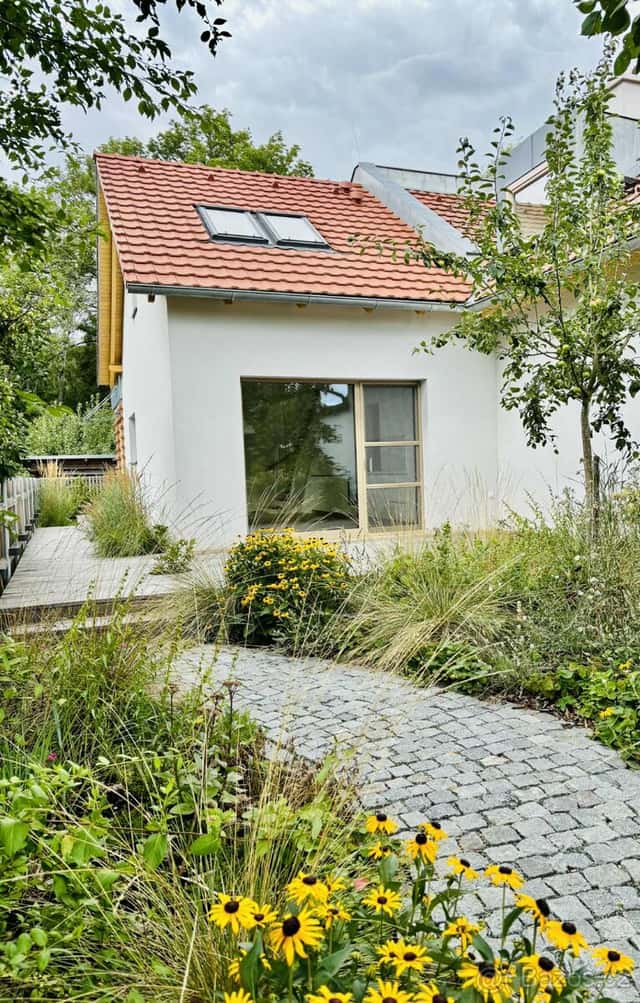 Pronájem samostatného domu 2+kk s terasou, Hradec Králové –, okres Hradec Králové