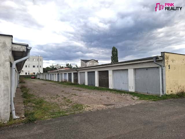 Prodej garáže Hradec Králové Pouchov, okres Hradec Králové