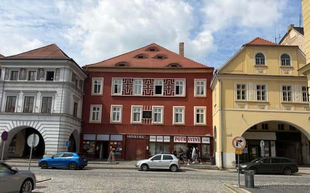 Prodej investičního domu v centru Žatce, okres Louny