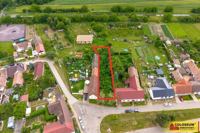 Dyjákovice, pozemek pro výstavbu RD, 951 m², sítě - pozemek, okres Znojmo