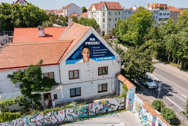 Prodej bytové jednotky 4+kk a 1+1, s celou půdou, ul. Sokols, okres Znojmo