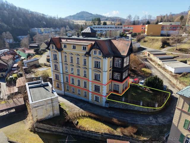 Prodej bytu 3+1 99 m² 5. května, Český Krumlov - Plešivec, okres Český Krumlov