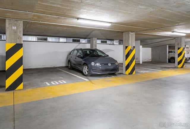 Prodej GARAŽ Praha 10, Praha 10
