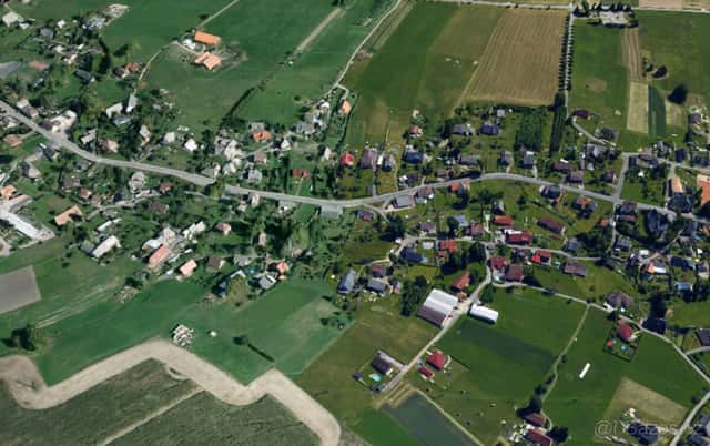 Prodej stavebního pozemku 1 030 m² s potůčkem v Lukavici, okres Ústí nad Orlicí