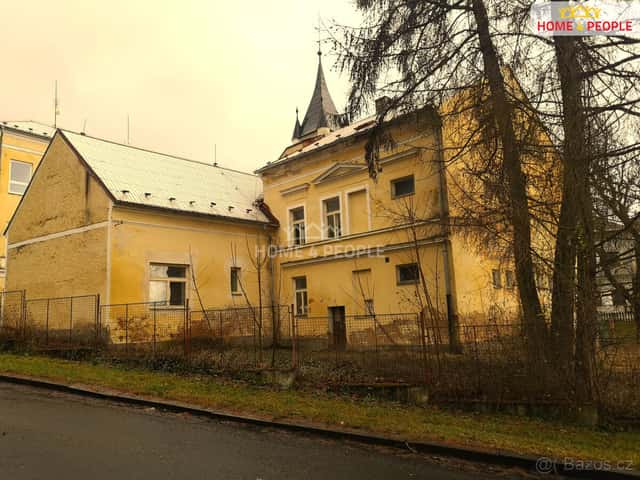 Dům v Mariánských Lázních - Úšovicích, okres Cheb