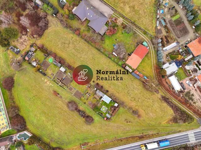 Prodej stavebního pozemku 3063 m², okres Mělník