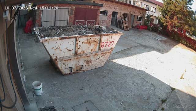 Pronájem skladů 18 m2, 28 m2 a 50m2, okres Česká Lípa