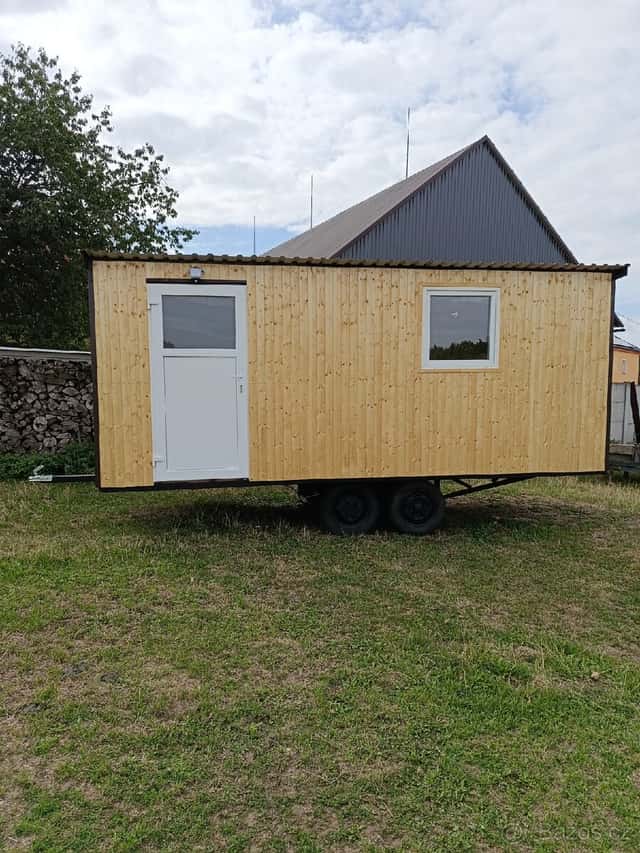 Chatka maringotka 6x2, 25 m, okres Klatovy
