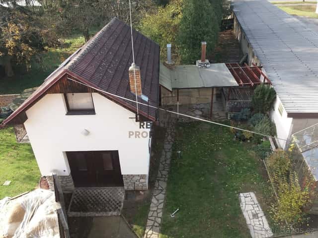 Pronájem garáže - skladu s kanceláří v Blansku na ulici Divi, okres Blansko