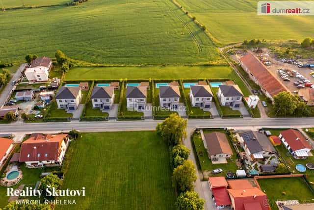 Stavební parcely Bezděkov u Pardubic, okres Pardubice
