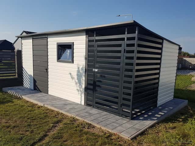 Zahradní domek 4×3 m s dřevníkem 1,5×3 m – grafit tmavý matn, okres Nymburk