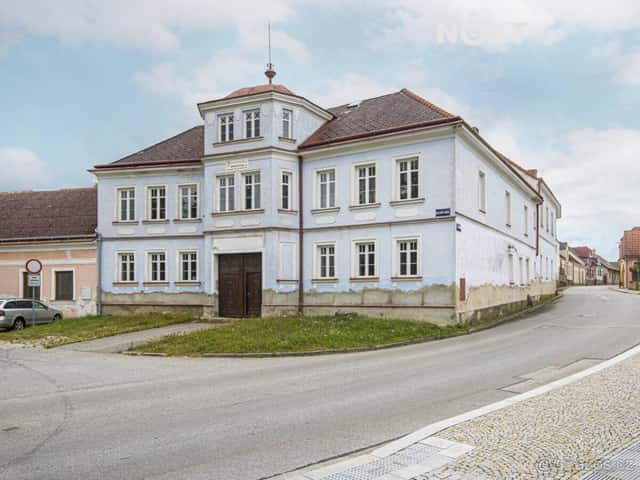 Prodej komerční Činžovní dům, 1 136㎡, okres Jindřichův Hradec