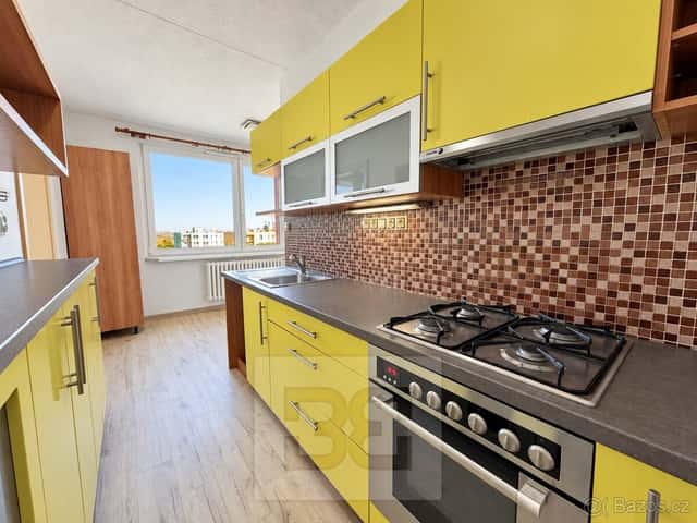 Pronájem bytu 3+1 70 m², Třebíč - Nové Dvory, ev.č. N09877, okres Třebíč